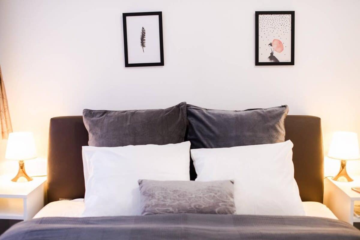 Very Central Spacious Ac Apartment บูดาเปสต์ ภายนอก รูปภาพ